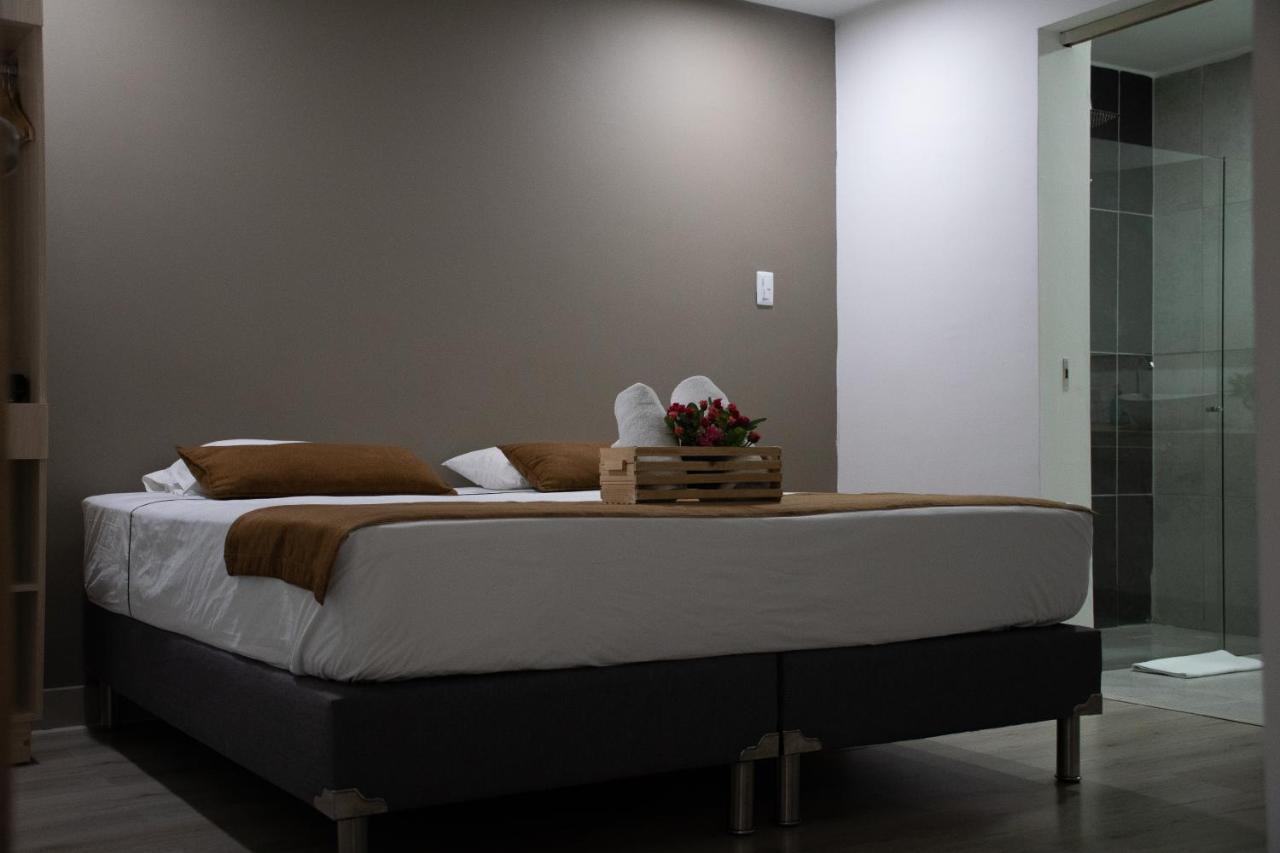 Hotel Boutique Plaza Medellín Buitenkant foto
