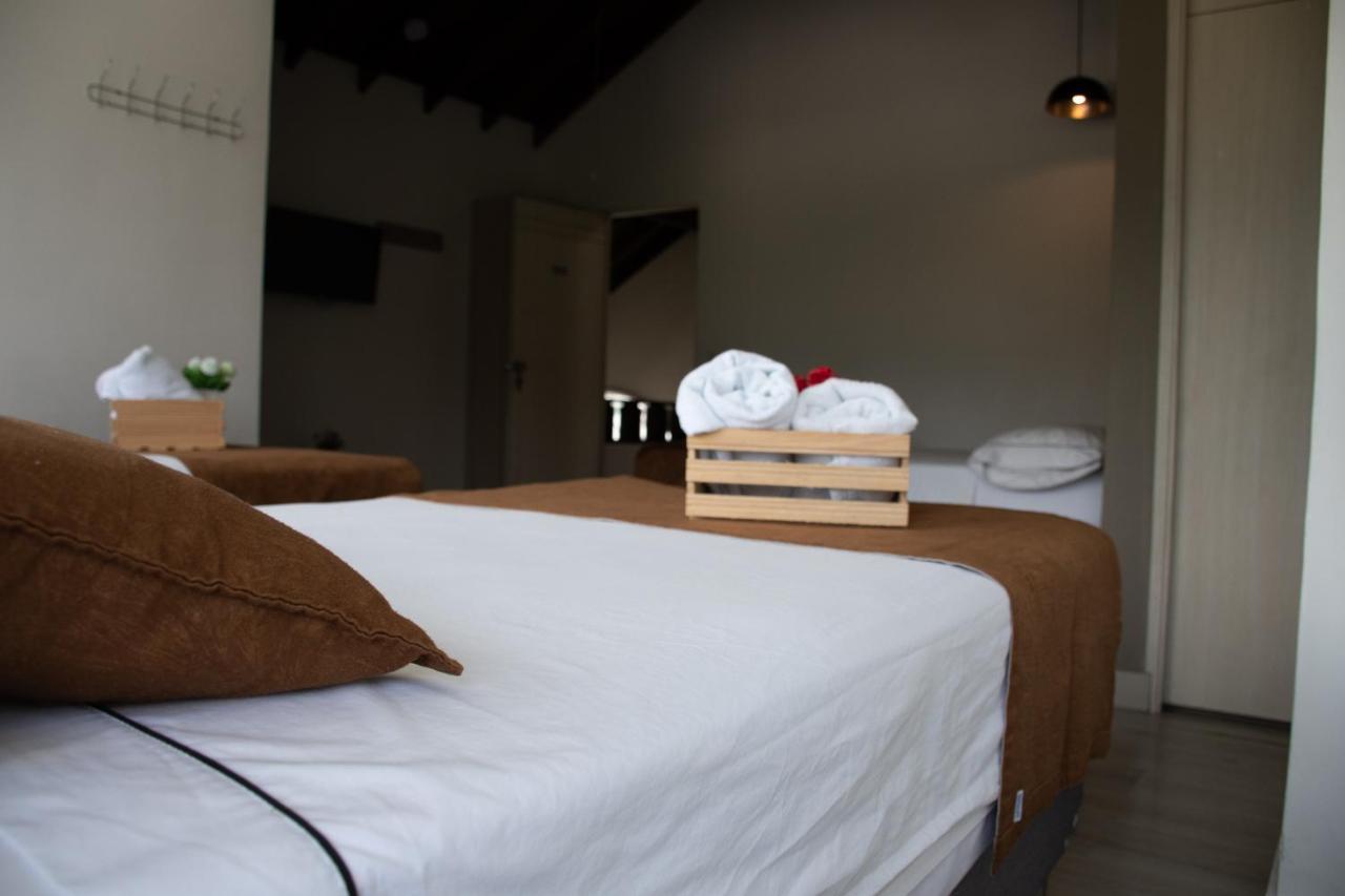 Hotel Boutique Plaza Medellín Buitenkant foto
